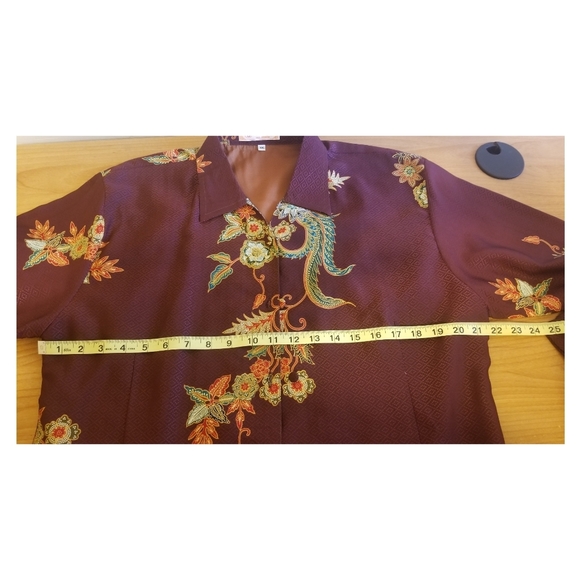 Matching set of BATIK Men's Shirt & Women's Tunic - Picture 5 of 8